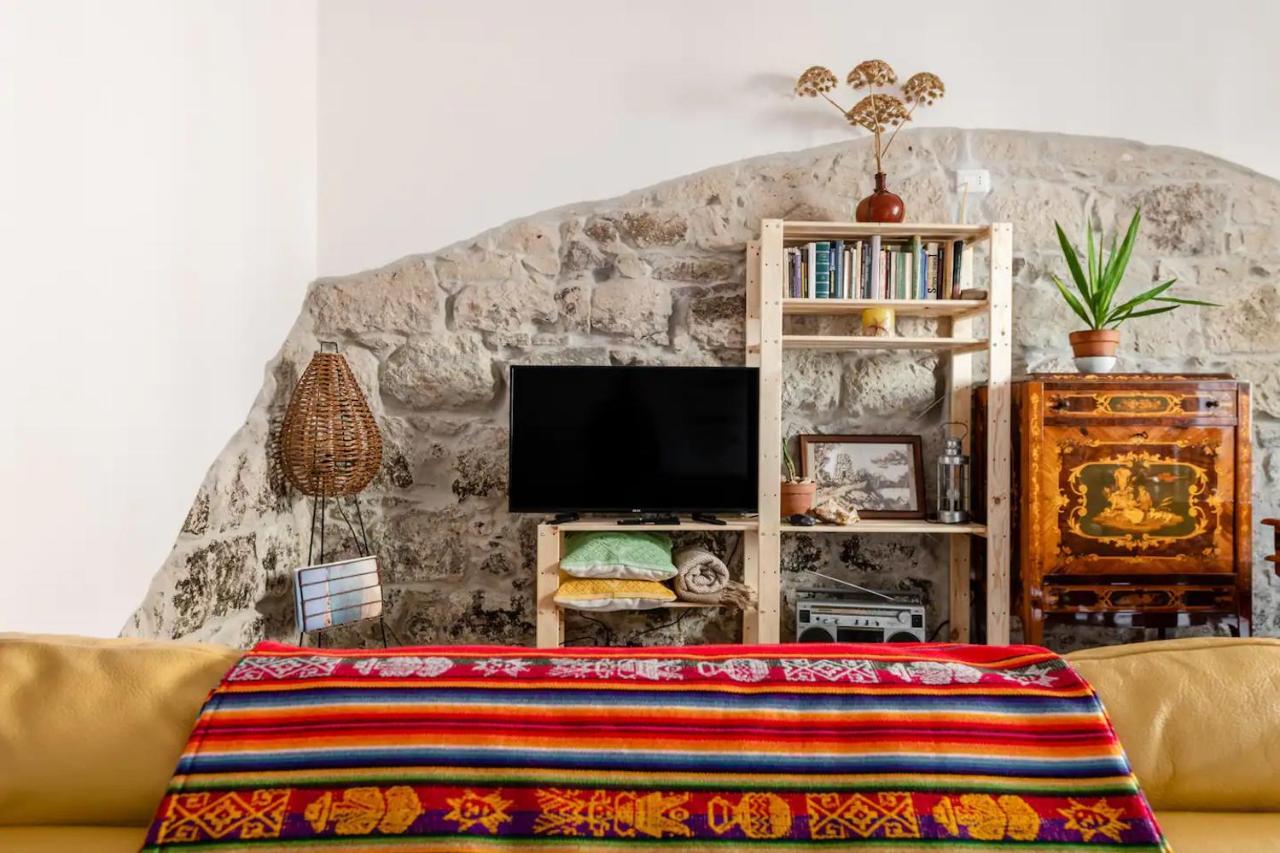 Duas Pedras, Private Apartment In The Heart Of Bosa Ngoại thất bức ảnh